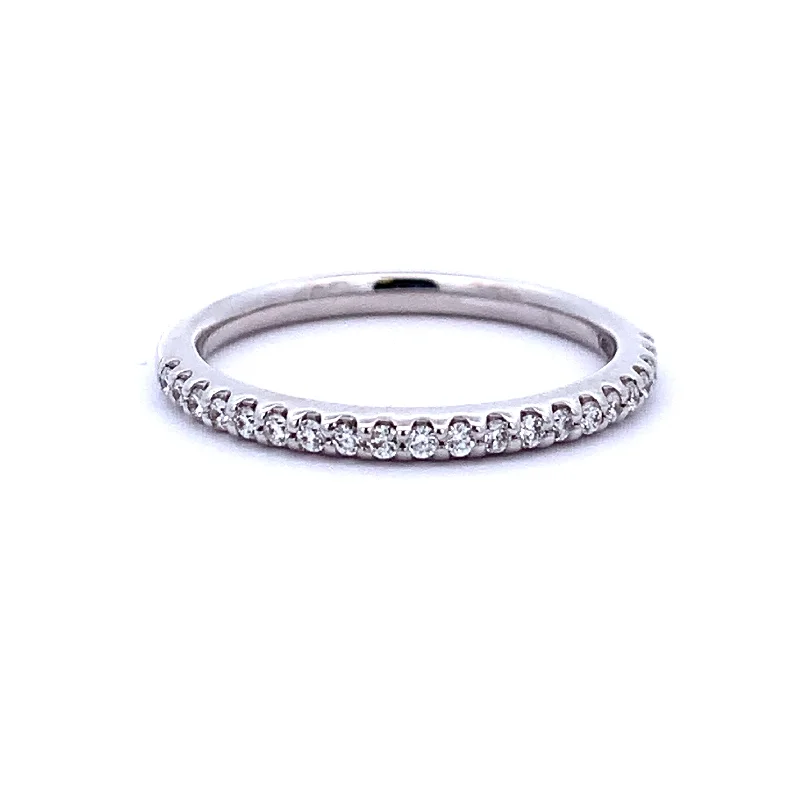 .18 CTW Diamond Band in 18k White Gold