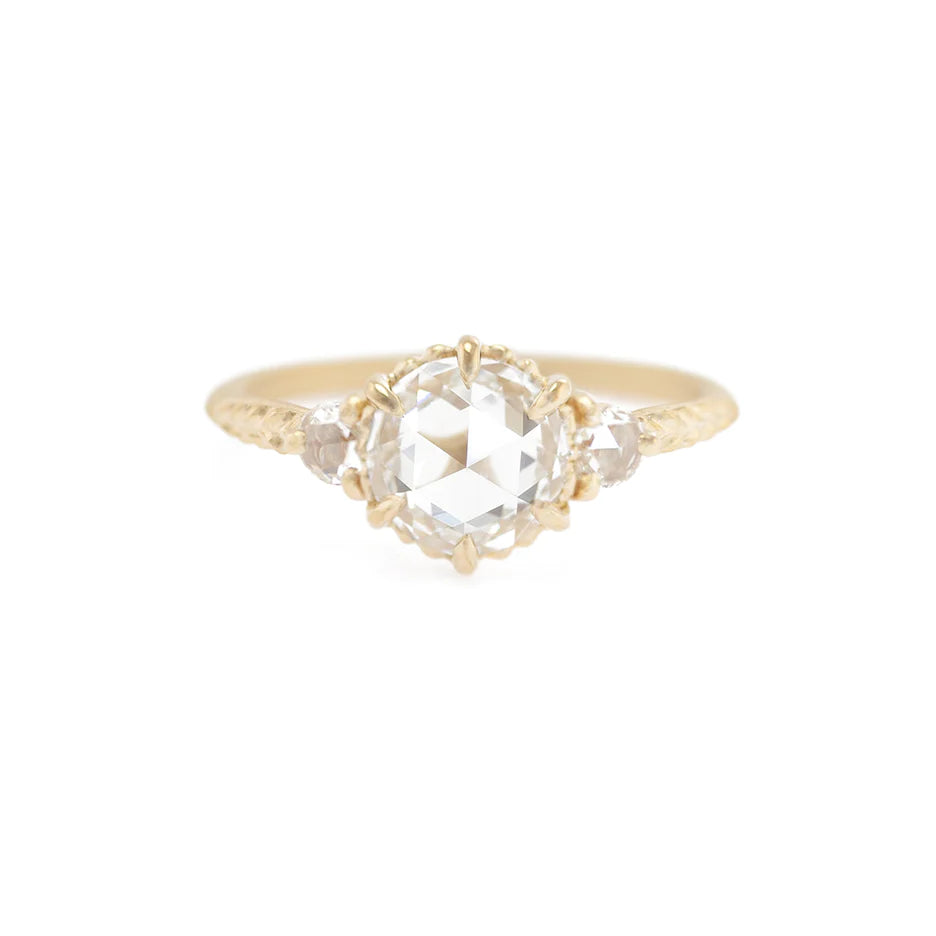 Unmissable Jewelry Sale – Shop Before It's Too Late Evergreen 3-Stone Diamond Ring