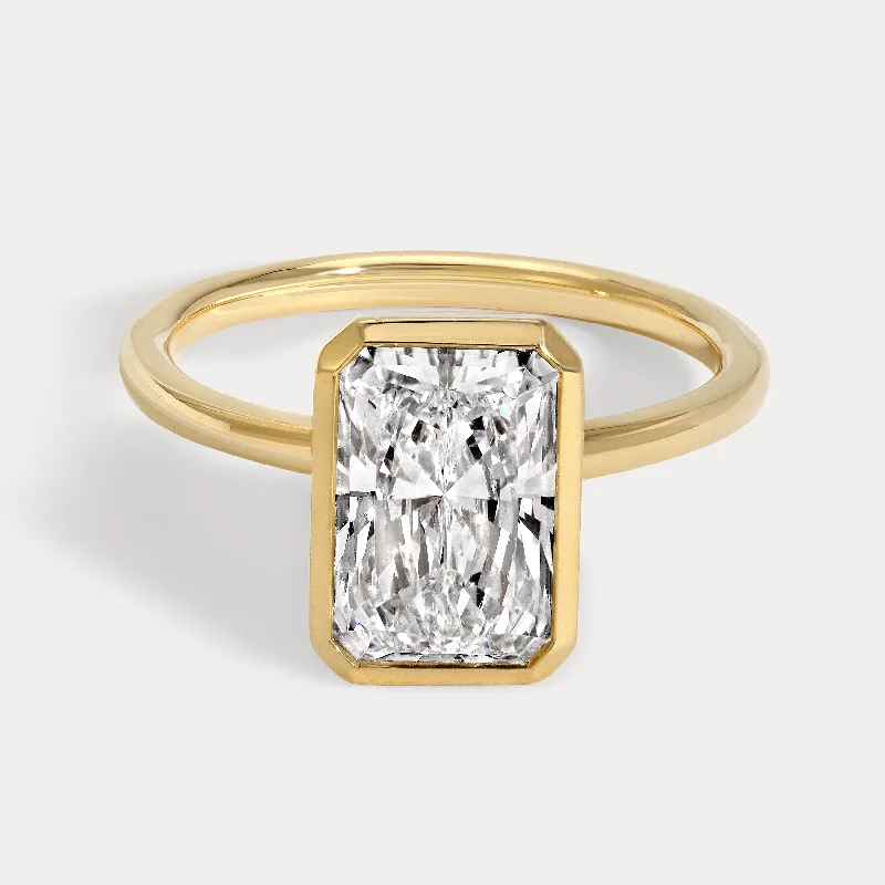 Gray - 2.53ct Radiant Cut Lab Grown Diamond Ring