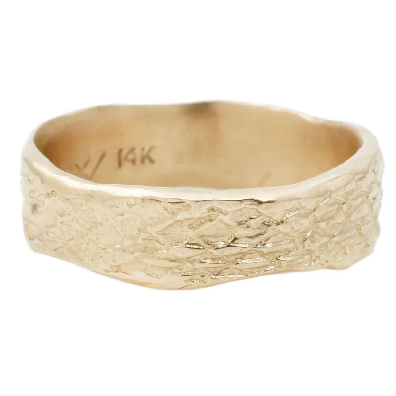Make Every Moment Shine – Jewelry Discounts Available Gold Snakeskin Band