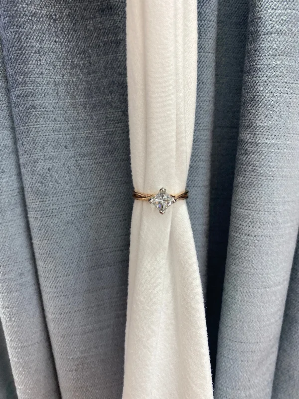 Affordable Luxury Jewelry – Style At A Great Price Princess Cut Rose Gold Engagement Ring Affordable Luxury Jewelry – Style At A Great Price Princess Cut Rose Gold Engagement Ring