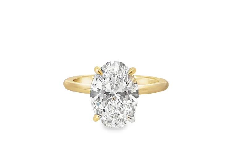 Solitaire Lab Oval Diamond Engagement Ring