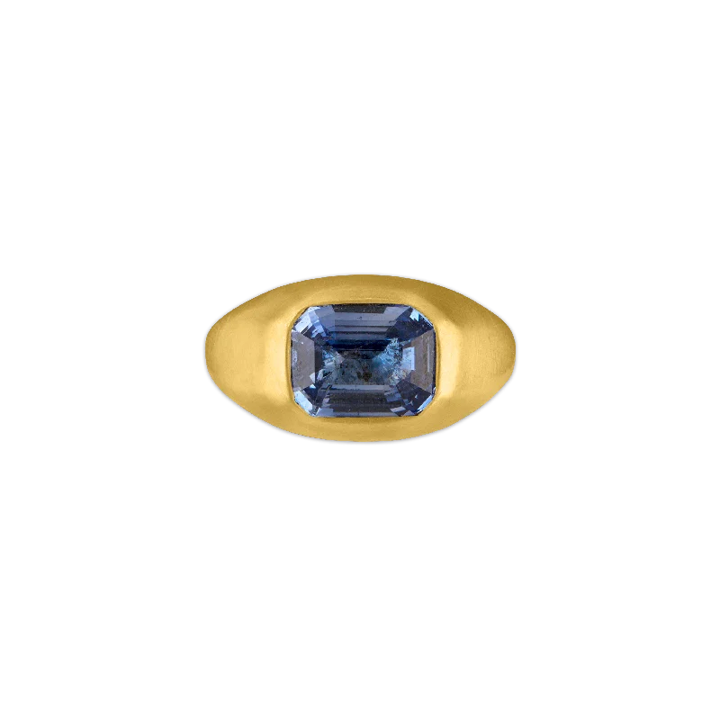 Everyday Jewelry Essentials Now On Sale Blue Sapphire Roz Ring