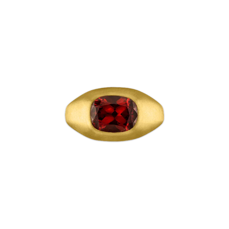 Elegant Jewelry Styles At Budget-Friendly Prices Faceted Spessartite Garnet Cushion Roz Ring