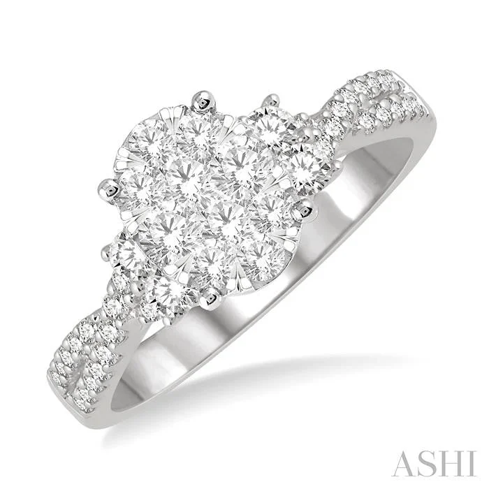 Elegant Jewelry, Exclusive Prices – Shop Now OVAL SHAPE LOVEBRIGHT DIAMOND ENGAGEMENT RING