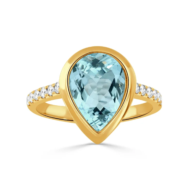 Personalized Jewelry Sale – Unique Pieces At Great Prices Pear Blue Topaz & Pavé Diamond 18K Yellow Gold Ring Personalized Jewelry Sale – Unique Pieces At Great Prices Pear Blue Topaz & Pavé Diamond 18K Yellow Gold Ring