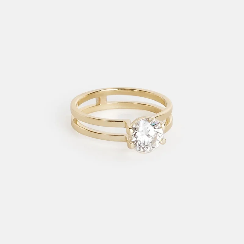 The Perfect Jewelry Piece At The Perfect Discount Mes Ring with 1.09ct Lab-grown Diamond in Gold