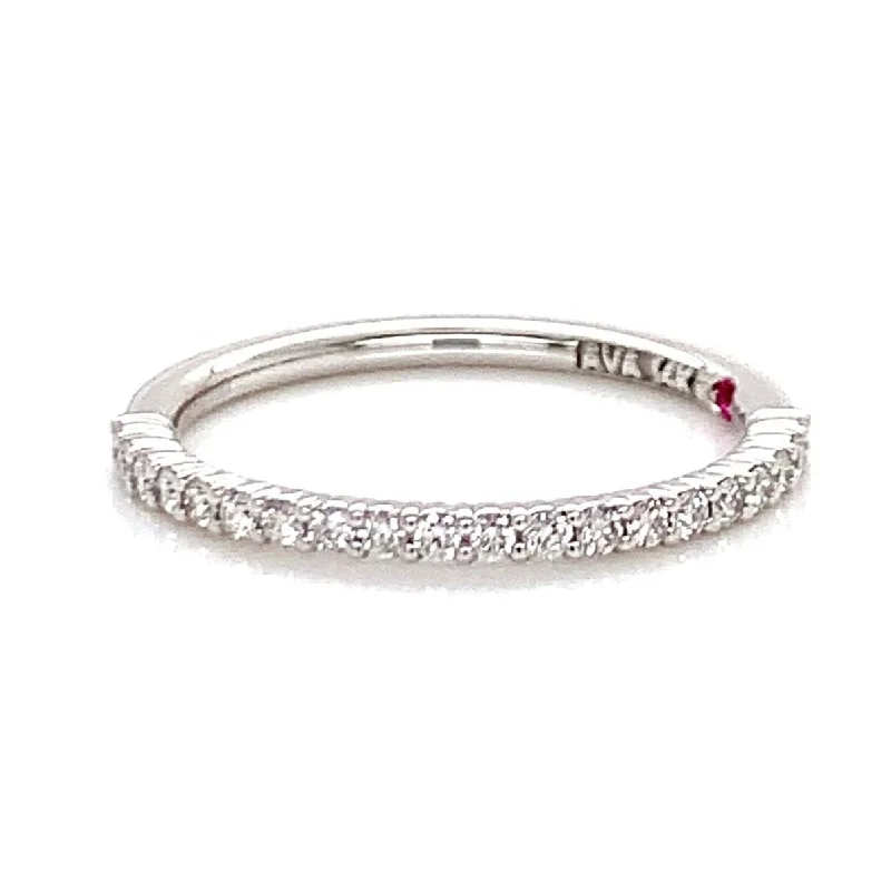 Final Call For Exquisite Jewelry At Reduced Rates 14K White Gold .25tw Diamond Wedding Band