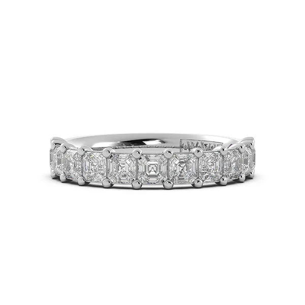 Discounted Jewelry For A Glamorous Look 1.50ct tw Asscher Cut Diamond Band