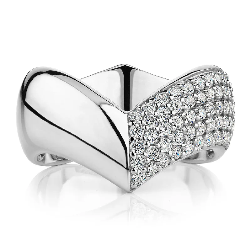Chic And Stylish Jewelry At Discounted Prices Dress ring with 0.55 carats* of diamond simulants in sterling silver
