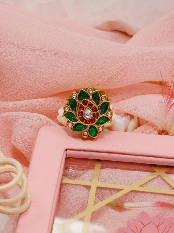 Affordable Glamour – Premium Jewelry At Special Prices Green Lotus Ring