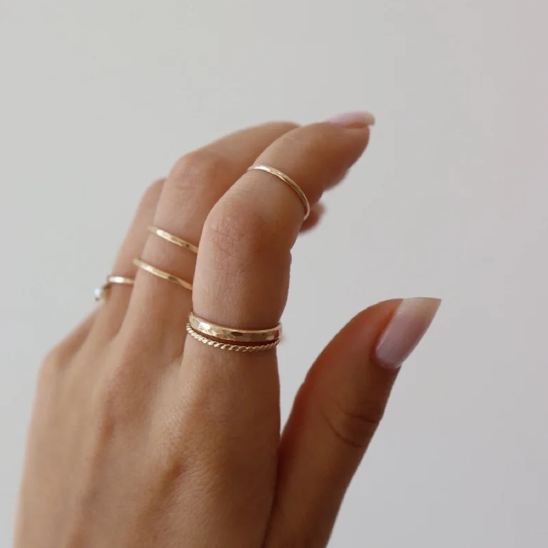 Must-Have Jewelry At Irresistible Discounts Minimal Midi Ring