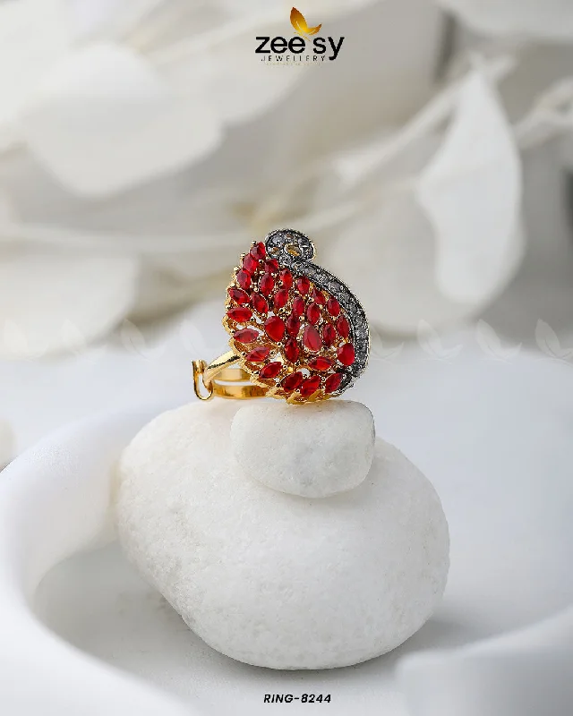 Your Perfect Accessory At The Perfect Price Baguette Cluster Ring-8244