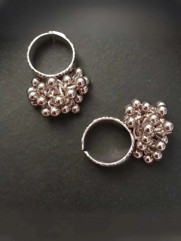 The Perfect Jewelry Piece At The Perfect Discount Signature Vintage Ghungroo Ring
