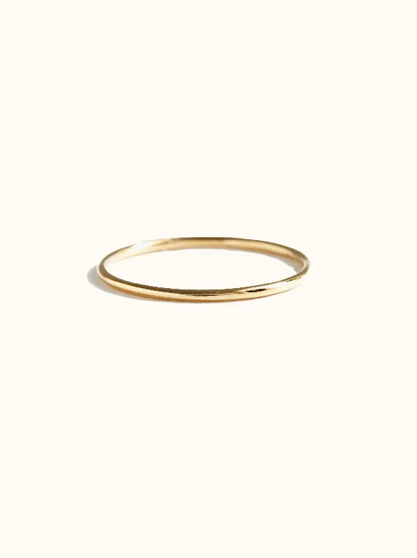 Elegant Jewelry At Unbeatable Offers – Shop Before It's Gone Thin Stacker