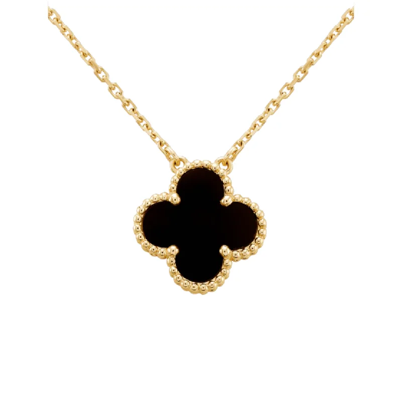 Exclusive Jewelry Bundles At Discounted Prices Clover Pendant Necklace