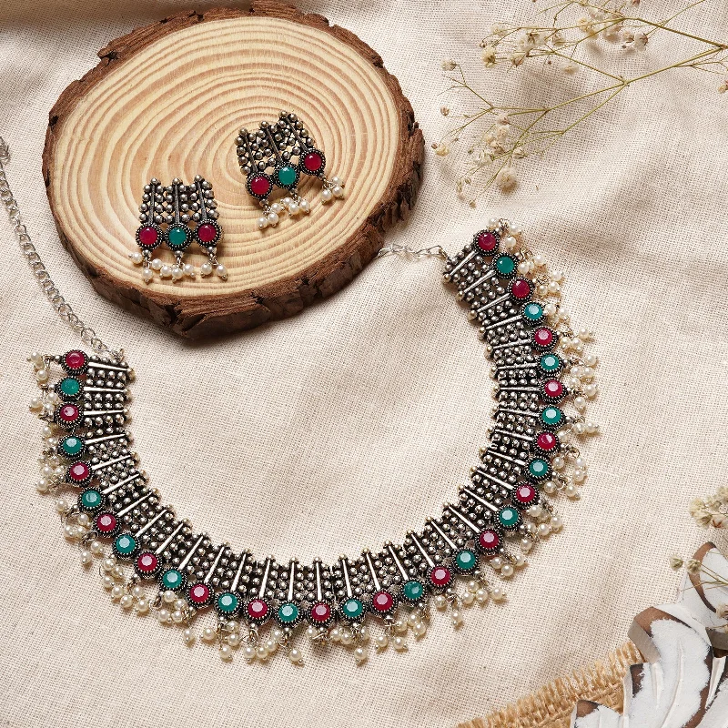 Elevate Your Outfit With Discounted Statement Jewelry Symmetric Multi colored Silver Necklace Set Elevate Your Outfit With Discounted Statement Jewelry Symmetric Multi colored Silver Necklace Set