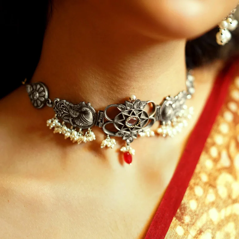 Your Perfect Accessory Now At The Best Price Teejh Dancing Dual Peacock White Silver Oxidized Choker Necklace Your Perfect Accessory Now At The Best Price Teejh Dancing Dual Peacock White Silver Oxidized Choker Necklace