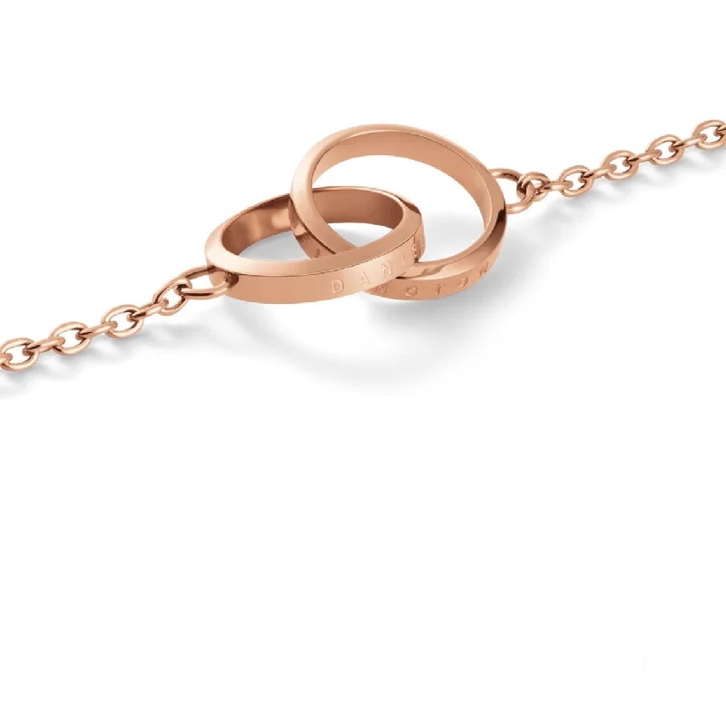 Exclusive Jewelry Bundles At Discounted Rates Well Pendant Necklace