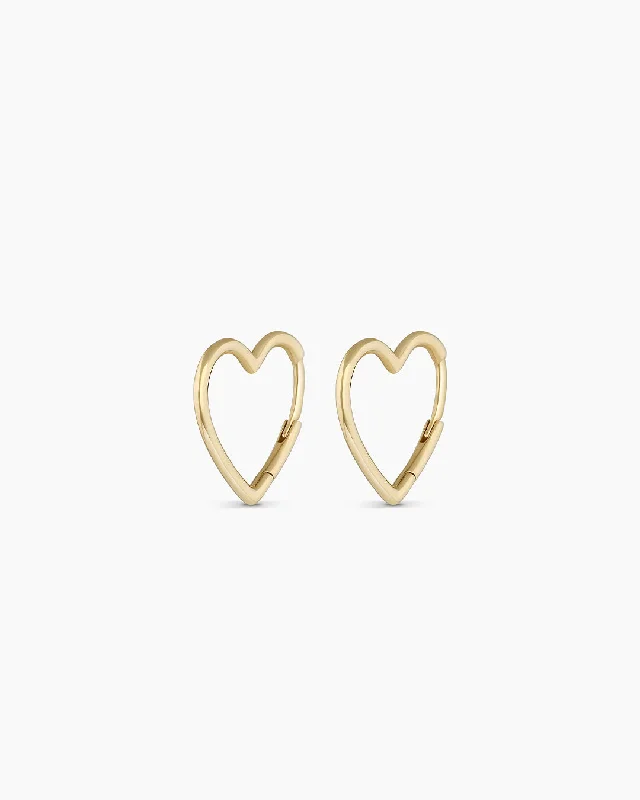 Affordable Glamour – Premium Jewelry At Special Prices 14k Gold Open Heart Huggies