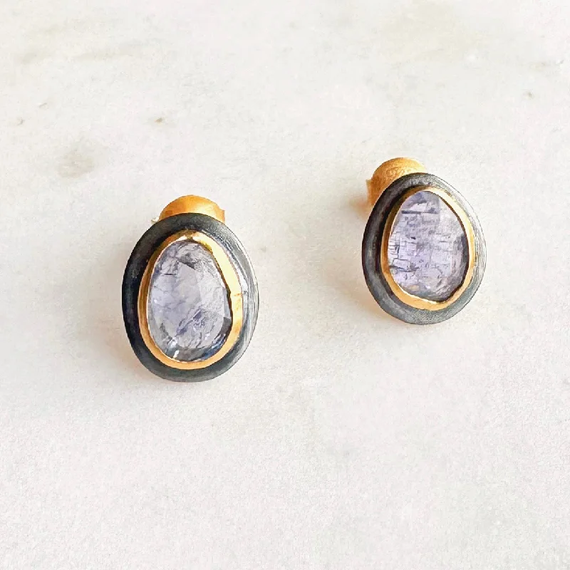 Sparkle For Less – Shop Our Limited-Time Jewelry Deals Black & Gold Teardrop Stud Earrings: Tanzanite Sparkle For Less – Shop Our Limited-Time Jewelry Deals Black & Gold Teardrop Stud Earrings: Tanzanite