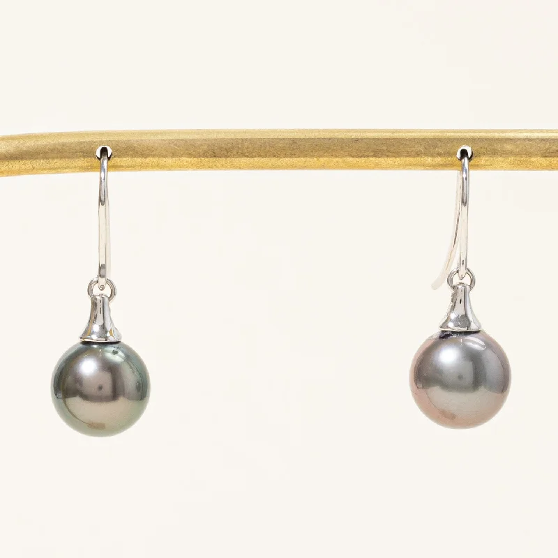 Seasonal Jewelry Sale – Upgrade Your Collection Black Pearl Fish Hook Earrings | 12.00ctw |