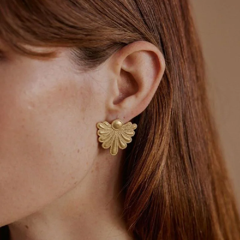 Unmissable Jewelry Clearance – Final Reductions Manath Jewels Gold Plated Matte Finish Korean Style Stud Earrings Unmissable Jewelry Clearance – Final Reductions Manath Jewels Gold Plated Matte Finish Korean Style Stud Earrings