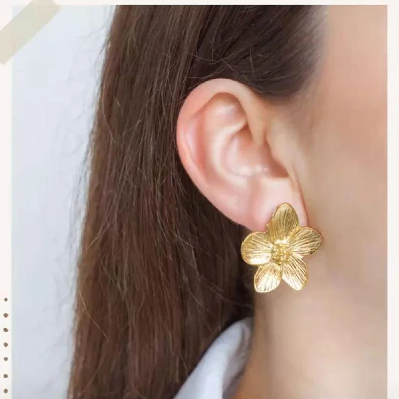 Stunning Jewelry At Even More Stunning Prices Manath Jewels Gold Plated Matte Finish Korean Style Stud Earrings Stunning Jewelry At Even More Stunning Prices Manath Jewels Gold Plated Matte Finish Korean Style Stud Earrings