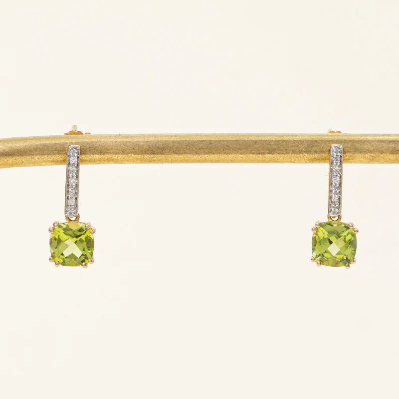 Unmissable Discounts On Timeless Jewelry Pieces Peridot & Diamond Earrings | 2.00ctw, 0.02ctw |