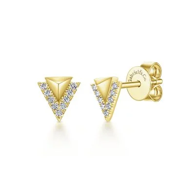 Stunning Jewelry At A Fraction Of The Price Pyramid Diamond Stud Earrings in 14K Yellow Gold Stunning Jewelry At A Fraction Of The Price Pyramid Diamond Stud Earrings in 14K Yellow Gold