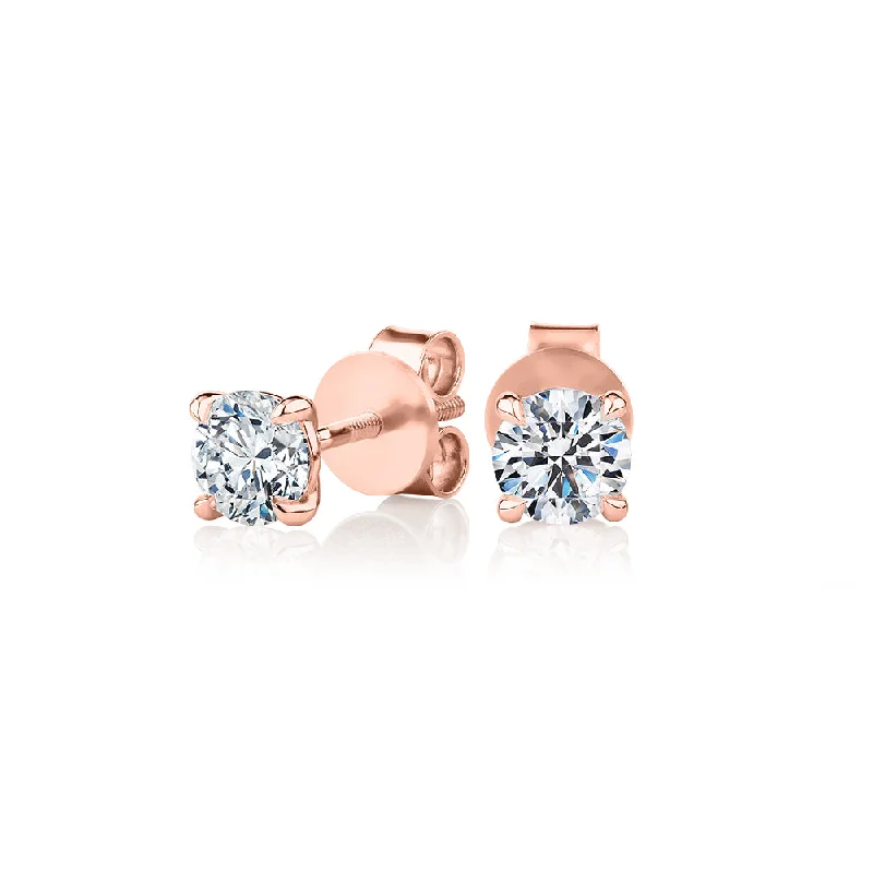 Affordable Elegance – Premium Jewelry At Special Prices Signature Simulant Diamond 1.00 carat* TW round brilliant stud earrings in 10 carat rose gold Affordable Elegance – Premium Jewelry At Special Prices Signature Simulant Diamond 1.00 carat* TW round brilliant stud earrings in 10 carat rose gold