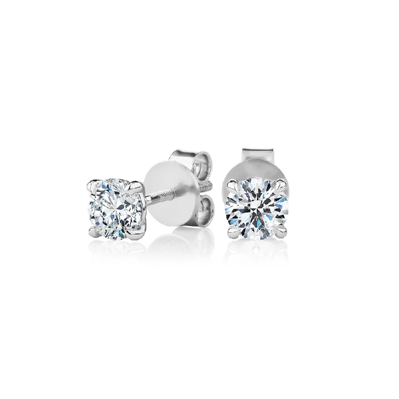 Final Call – Shop Exquisite Jewelry Before It's Gone Signature Simulant Diamond 1.00 carat* TW round brilliant stud earrings in 10 carat white gold Final Call – Shop Exquisite Jewelry Before It's Gone Signature Simulant Diamond 1.00 carat* TW round brilliant stud earrings in 10 carat white gold