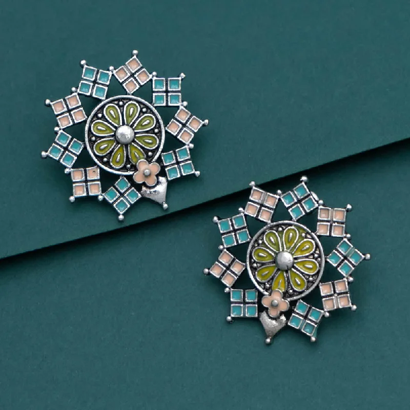 Affordable Luxury Jewelry For Every Occasion Silver Plated Mandala Stud Earrings - PT100250 Affordable Luxury Jewelry For Every Occasion Silver Plated Mandala Stud Earrings - PT100250