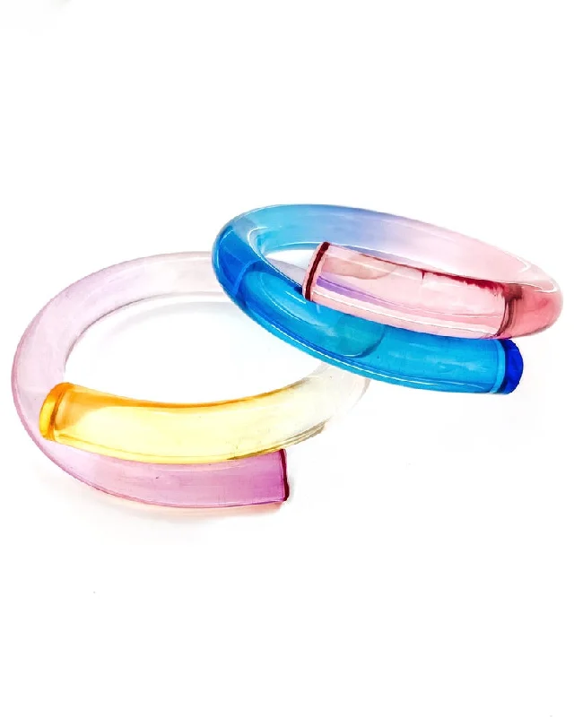 Get Your Favorite Jewelry At The Best Price Bambi Ombre Bangle || Choose Color