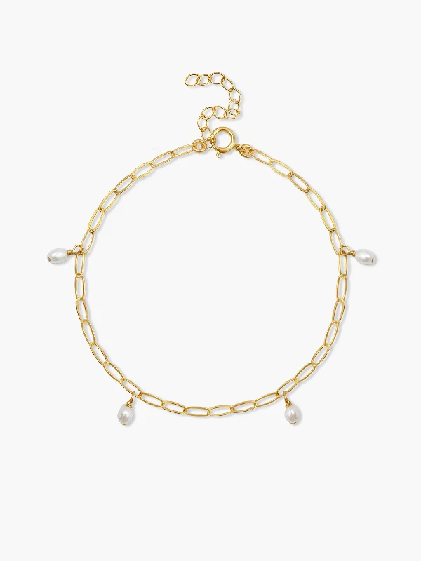 Limited-Time Jewelry Sale – Don't Miss These Deals Mini Paperclip with Pearls Bracelet