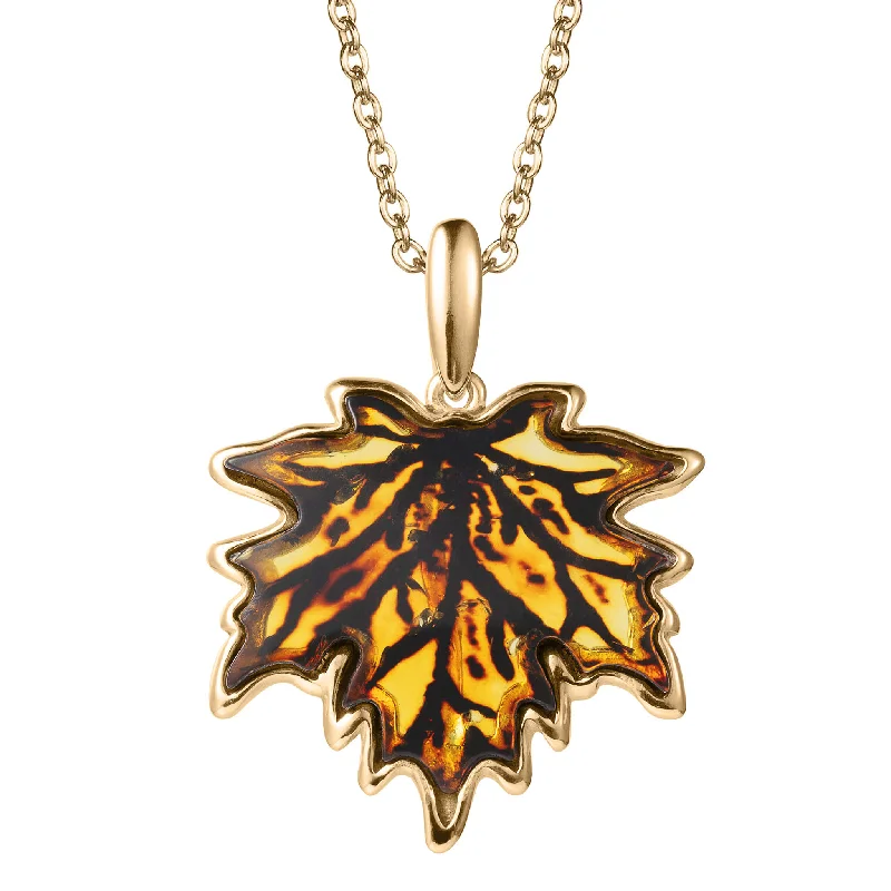 Unmissable Jewelry Discounts – Elevate Your Look For Less Amber Leaf Pendant