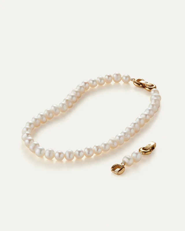 The Perfect Jewelry Piece At The Perfect Discount Noa Anklet