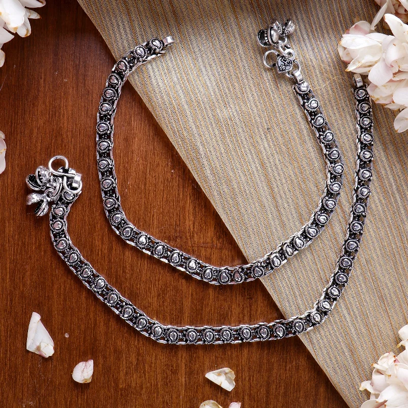 Sparkle For Less – Shop Our Limited-Time Jewelry Deals Teejh Disha Linked Silver Oxidized Anklets Sparkle For Less – Shop Our Limited-Time Jewelry Deals Teejh Disha Linked Silver Oxidized Anklets