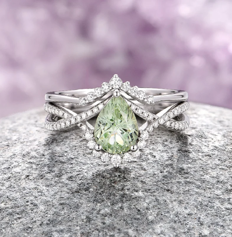 Holiday Jewelry Sale – Perfect Gifts At Great Prices Alice Star Cut Green Sapphire Ring Set- Sterling Silver