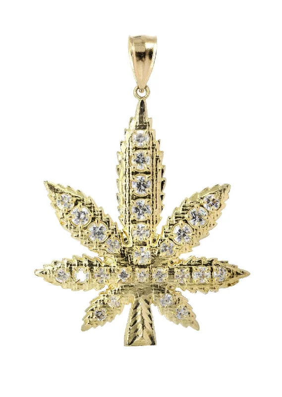 Your Perfect Accessory Now At The Best Price Pot Leaf  10K Gold Pendant | 13.5 Grams