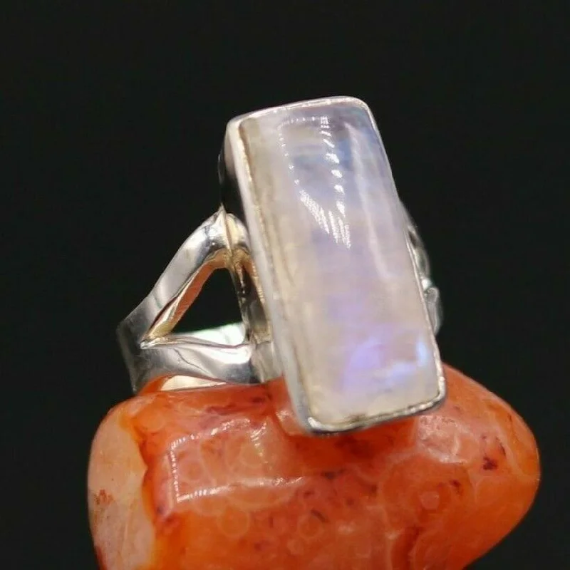 Waterproof Stainless Steel Jewelry For Lasting Beauty Amazing 925 silver anniversary wedding rainbow moonstone ring band gift sr108