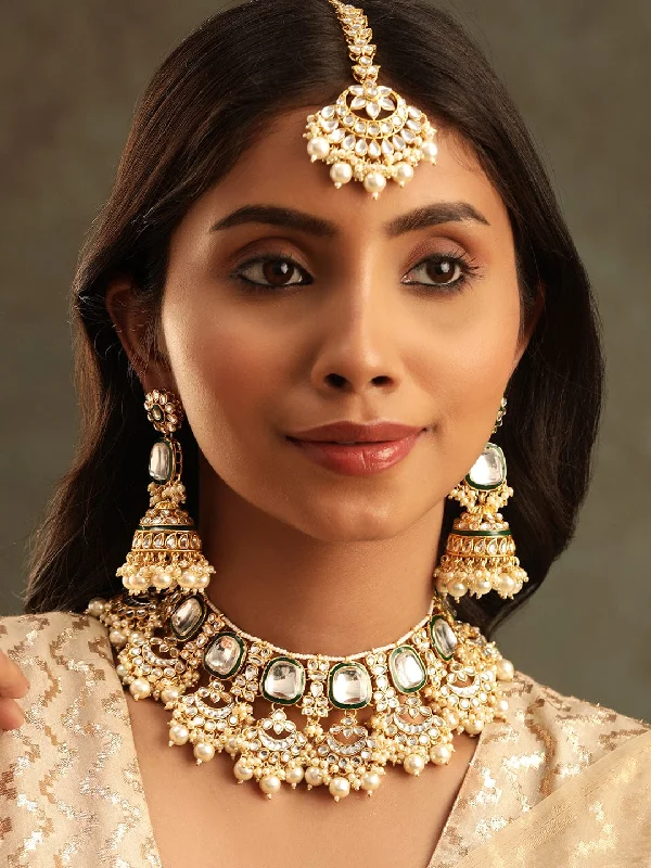 Unmissable Jewelry Clearance – Final Reductions Rubans Golden Elegance 22k Gold Plated Kundan and Pearl Jewelry Ensemble Unmissable Jewelry Clearance – Final Reductions Rubans Golden Elegance 22k Gold Plated Kundan and Pearl Jewelry Ensemble