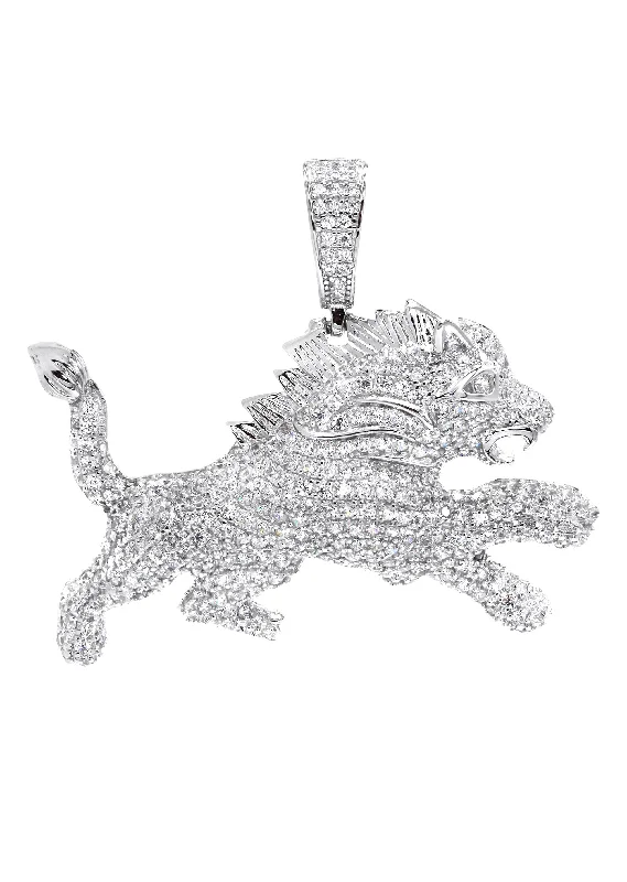 Shop Stylish Jewelry Now And Save Big Silver Pendant - Silver Lion Pendant | Appx 10.8 Grams Shop Stylish Jewelry Now And Save Big Silver Pendant - Silver Lion Pendant | Appx 10.8 Grams