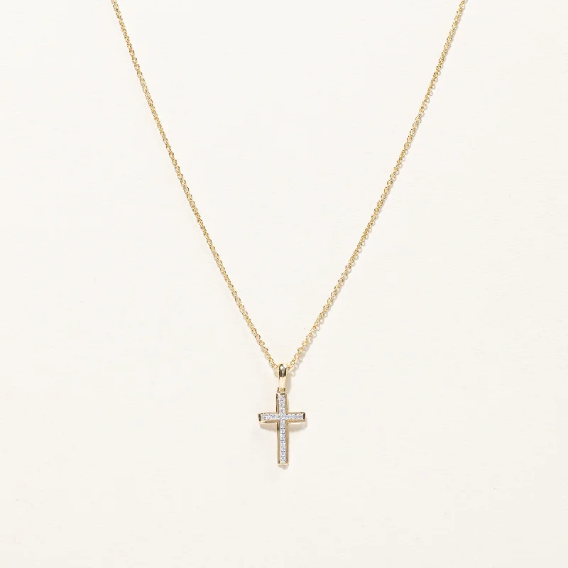 Diamond Cross Pendant Necklace | 0.06ctw | 18"|