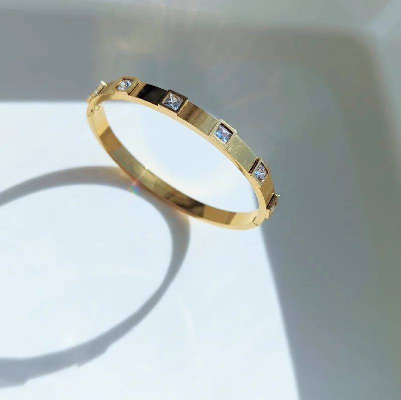 Dazzle In Elegance With Our Biggest Jewelry Sale Kids Geometric Bangle