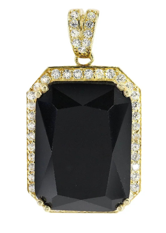 Dazzling Deals On Necklaces, Bracelets, And More Black Spinnel 10K Gold Pendant | 11.4 Grams Dazzling Deals On Necklaces, Bracelets, And More Black Spinnel 10K Gold Pendant | 11.4 Grams