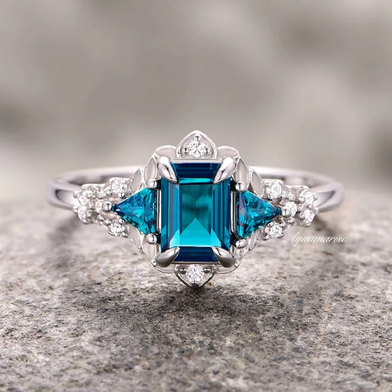 Premium Jewelry Now Available At Special Discounts Natural London Blue Topaz Leaf Ring- Sterling Silver Premium Jewelry Now Available At Special Discounts Natural London Blue Topaz Leaf Ring- Sterling Silver