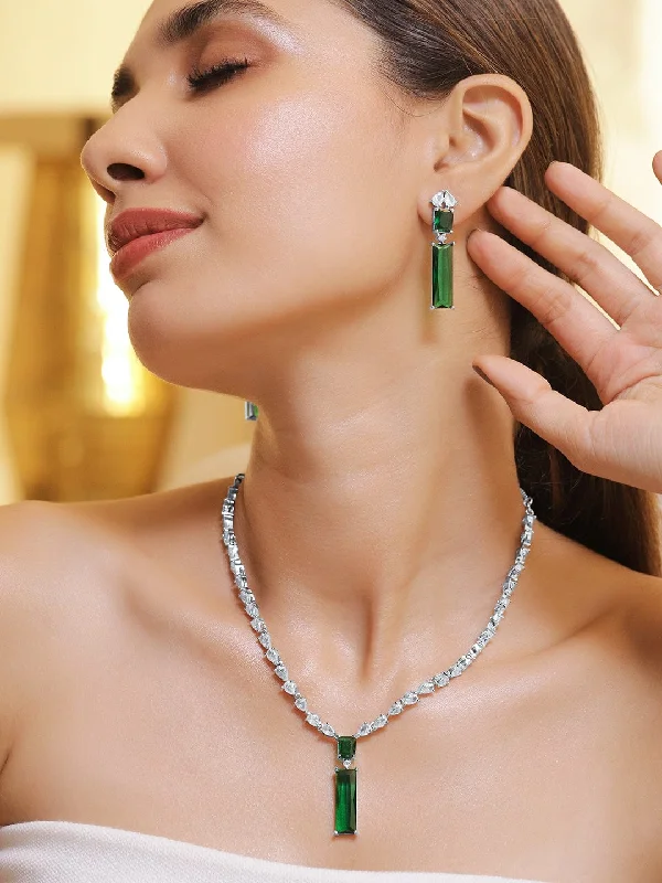 Beautiful Jewelry, Breathtaking Discounts – Hurry In Rhodium Plated Emerald Green and White Cubic Zirconia Studded Statement Necklace Set
