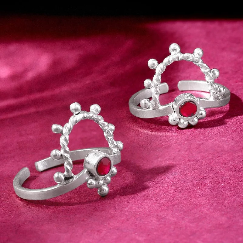 Premium Jewelry Now Available At Special Discounts Venki Style Silver Toe Ring With Red Stones Premium Jewelry Now Available At Special Discounts Venki Style Silver Toe Ring With Red Stones