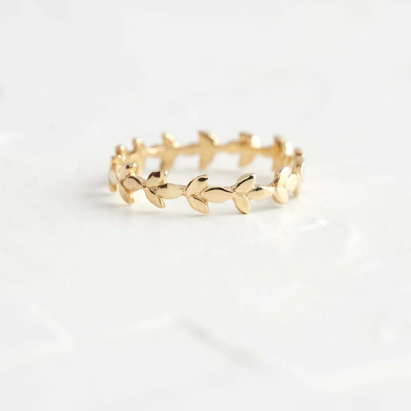 Elegant Jewelry Pieces At Unbelievable Prices Vine Band - In Stock